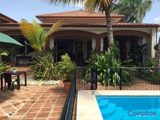 casas vacacionales y villas - Villa en Venta Totalmente Amueblada en la Av. Barceló, Punta Cana 4