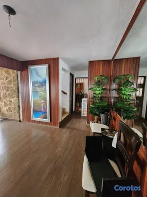 casas - Casa en Venta de 2 Niveles  Ubicación Estratégica  8