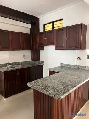 apartamentos - *📌Vendo APARTAMENTO clásico (remodelado)📌 3ER  PISO SIN ASCENSOR* 6