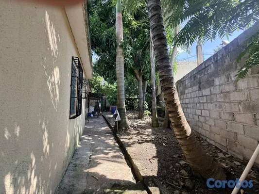 casas - Casa de 4 habitaciones en venta en La Avenida Repu 3