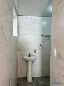 Habitacion Independiente Urb. Fernandez