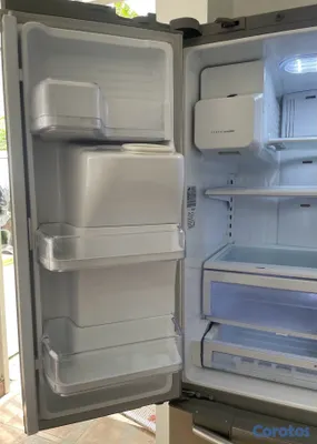 electrodomesticos - Nevera Samsung de 3 puertas con dispensador de agua 5
