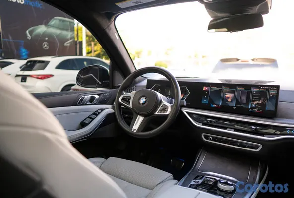 jeepetas y camionetas - BMW X7 xDRIVE40i M PACKAGE 2023 | 4X4 | 3 FILAS |  11