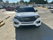 jeepetas y camionetas - Ford Explorer 2021 XLT 72.000 millas
