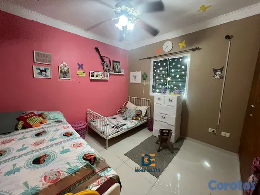 apartamentos - VENDE delicado apartamento, hermoso por dentro y f 5