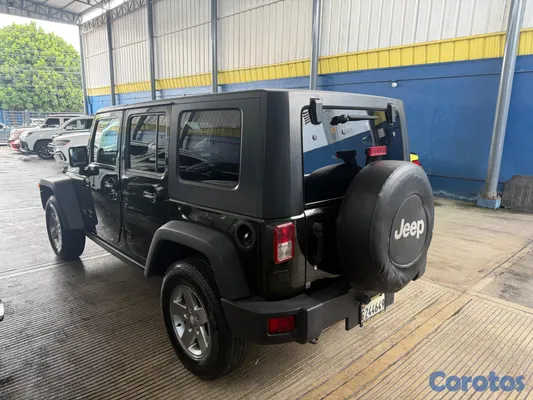 jeepetas y camionetas - Jeep Wrangler Unlimited Rubicon 2010 4