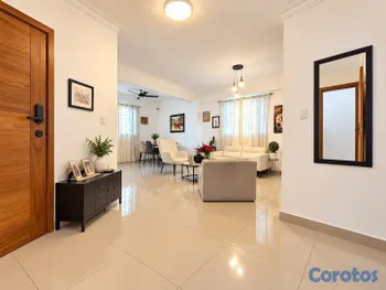 apartamentos - Vive cerca del Malecón a precio atractivo 