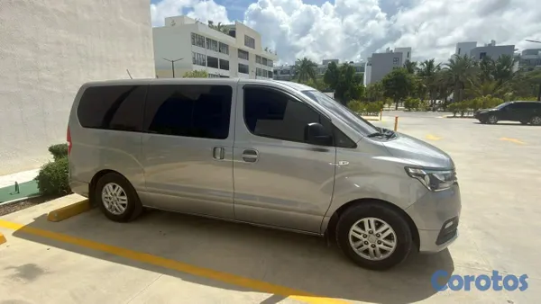 jeepetas y camionetas - Hyundai Grand Starex / H-1 2019
Diesel 2