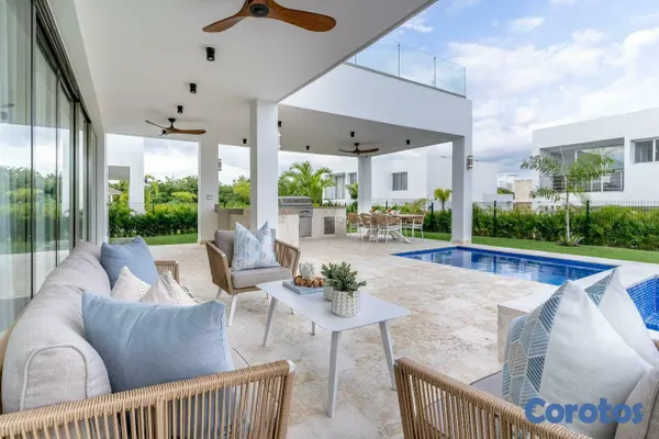 casas vacacionales y villas - Venta de espectacular villa moderna 4