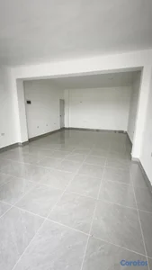 ESTABLECE TU NEGOCIO EN PLAZA SCHEMIL I