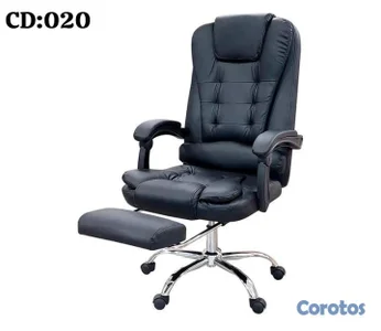 Silla ejecutiva con reposa pies *Cómoda* , *Moderna* y *Resitente* . 