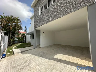 Alquiler de Casa en Viejo Arroyo hondo Residencial Cerrado
