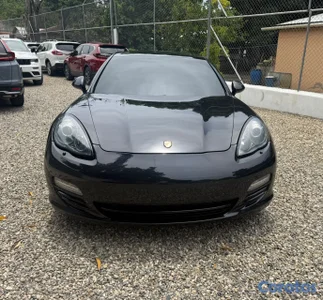 porsche panamera 2010