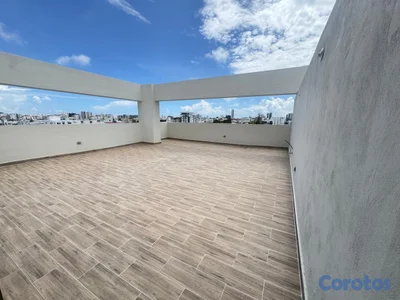 Lujoso Pent-house de dos nivles en venta en El Millón