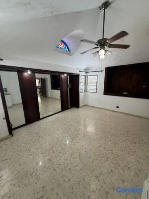 casas - Casa de 5 habitaciones en alquiler en Julieta Mora 8