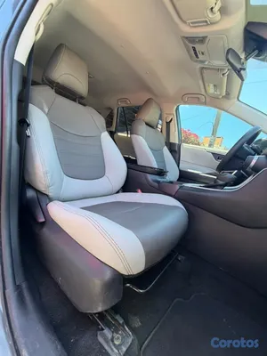 jeepetas y camionetas - Toyota RAV4 XLE 2021 12