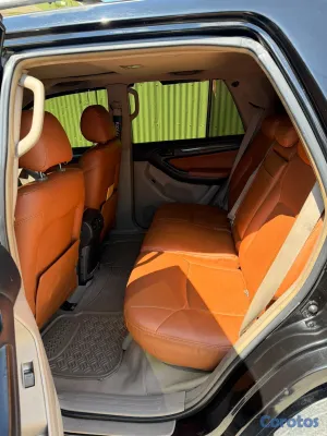 jeepetas y camionetas - Toyota 4runner diésel 2005 2