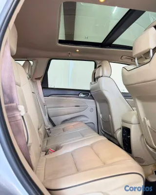 jeepetas y camionetas - JEEP GRAND CHEROKEE OVERLAND 2018.. 6