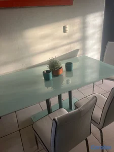se vende muebles y comedor usados a buen precio 