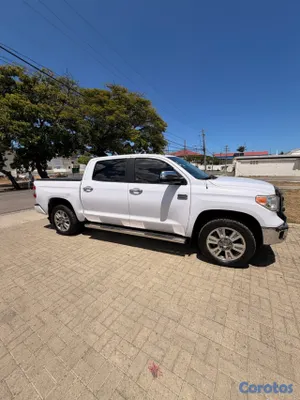 jeepetas y camionetas - toyota tundra edition 1794 3