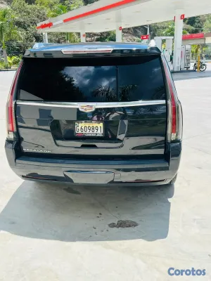 jeepetas y camionetas - cadillac escalade 2019 2