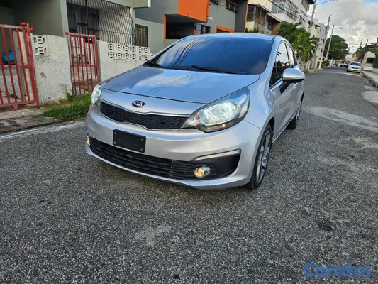 carros - kia rio 2017 doch 81,000 km 4