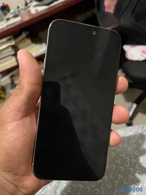 celulares y tabletas - iPhone 15 pro Max  3