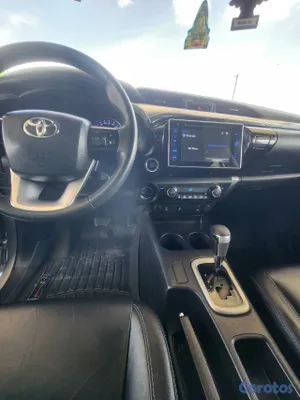 jeepetas y camionetas - 2017 Toyota Hilux Revo 3.0 Diesel 19