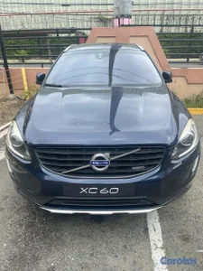 VENDO JEEP  VOLVO XC-60 AÑO 2014 CON PEQUEÑO INVEN