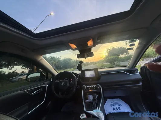 jeepetas y camionetas - 🚘 TOYOTA RAV4 2019 XLE – VERSIÓN AMÉRICANA
 16