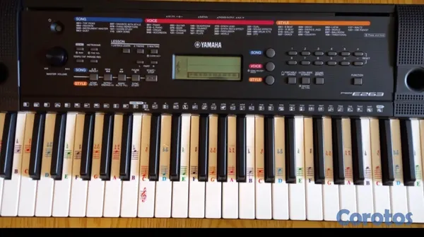 instrumentos musicales - piano Yamaha modelo PSR-263 de 61 teclas con su fuente de energia..!! 2