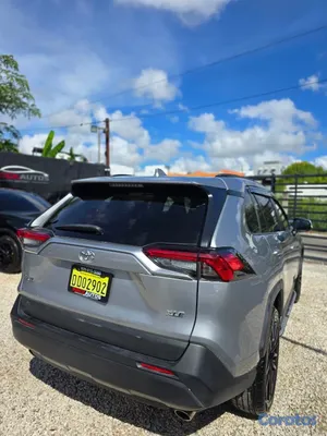 jeepetas y camionetas - Toyota rav4 2024 XLE  9