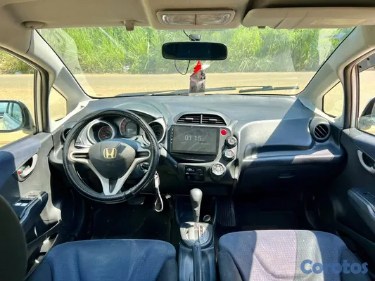 carros - Honda Fit 2010   Versión Japones 6