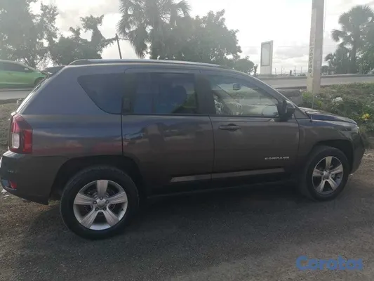 jeepetas y camionetas - JEEP COMPASS  High LATITUDE 3