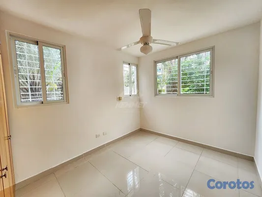 apartamentos - APARTAMENTO PRIMER PISO RENTA LA ESMERALDA STGO. 4