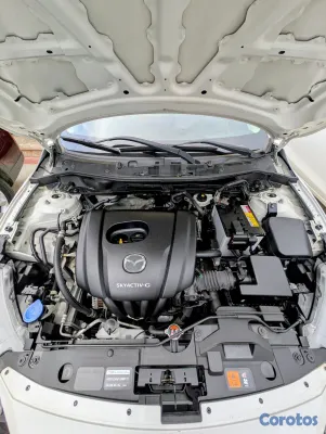 carros - Mazda Demio 2020 7