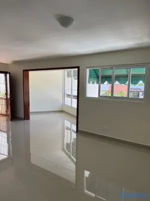 apartamentos - Apartamento renovado! Piso, cocina, ventanas y bañ 4