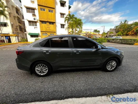 carros - Kia Rio LX 2018 2