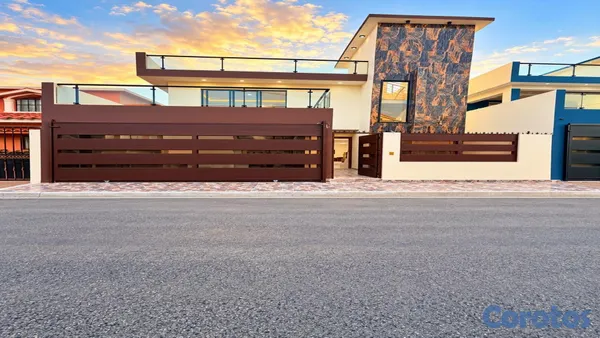 casas - Venta de casa en la autopista de san isidro Santo Domingo este 5
