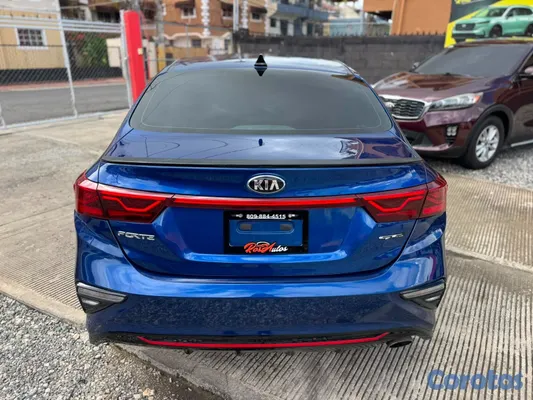 carros - Kia Forte GT LINE 2020 5