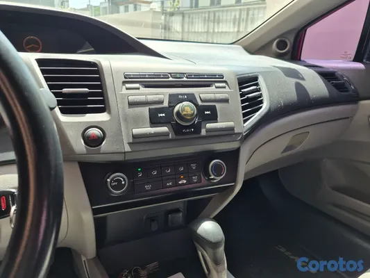 carros - venta Honda Civic 2012 10