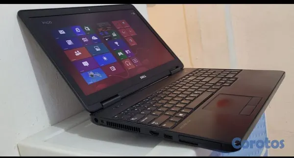 computadoras y laptops - laptop Dell 5540 17 Pulg Core i5 Ram 8gb Disco solido wifi teclado numerico  2