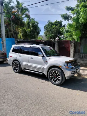 jeepetas y camionetas - vendo mitsubishi montero cara de gato buenas condiciones 310 negociable  3