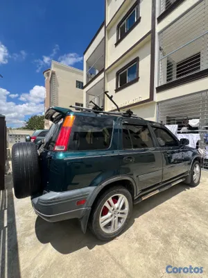 jeepetas y camionetas - vendo honda  Crv año98 excelentes  condiciones negociable  5