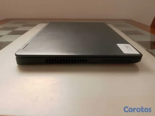 computadoras y laptops - Laptop Dell 5570, i7,6th, grafica nvidea 6