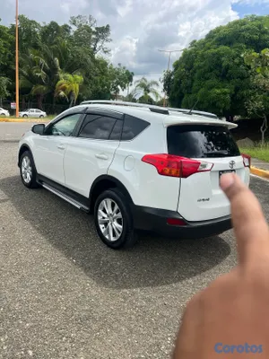 jeepetas y camionetas - Toyota RA4 2014 limited 4*4 3