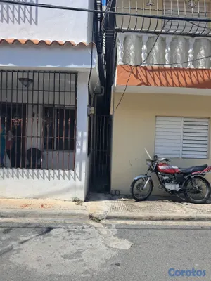 casas - CASA DUPLEX BONITA A LA VENTA EN EXCELENTE UBICACIÓN, CERCA DEL MALECÓN 2