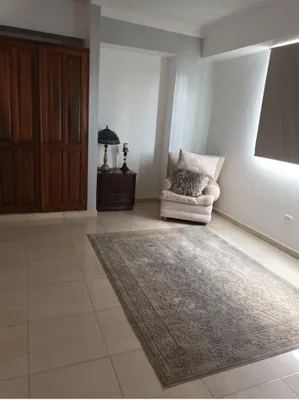 apartamentos - SE VENDE apartamento en Gazcue

170 metros 
3 Habitaciones 
2 Bñ
DR$12,800,000 4