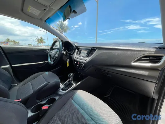 carros - Hyundai Accent SE 2021  5