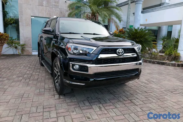 jeepetas y camionetas - Toyota 4runner limited 2014 12